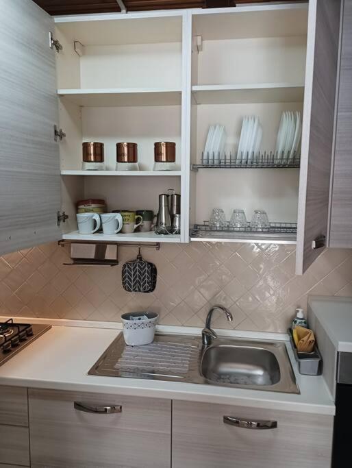 דירות נאפולי A Casa Di Laura מראה חיצוני תמונה