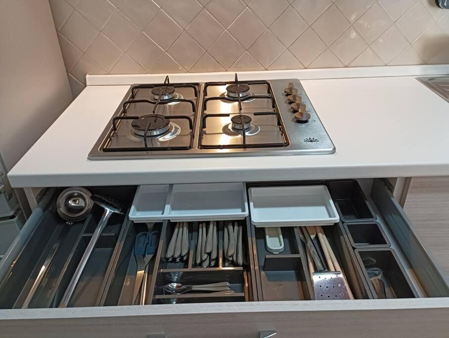 דירות נאפולי A Casa Di Laura מראה חיצוני תמונה