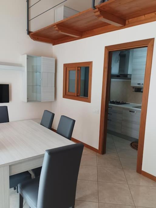 דירות נאפולי A Casa Di Laura מראה חיצוני תמונה