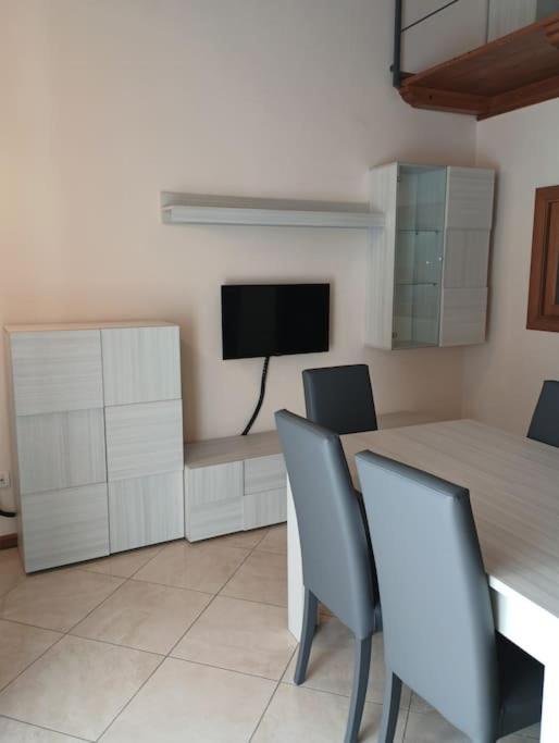 דירות נאפולי A Casa Di Laura מראה חיצוני תמונה
